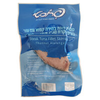 סטייק דג טונה לבנה קפוא עם עור בציפוי קרח מכיל 90% דג פרוסטי במשקל