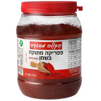 פפריקה מתוקה בשמן במיכל הקולה מבגדד 400 גרם