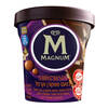 גלידת שמנת בטעם פופקורן עם ריפל בטעם קרמל ושברי שוקולד חלב במעטפת שוקולד חלב מגנום 440 מ"ל
